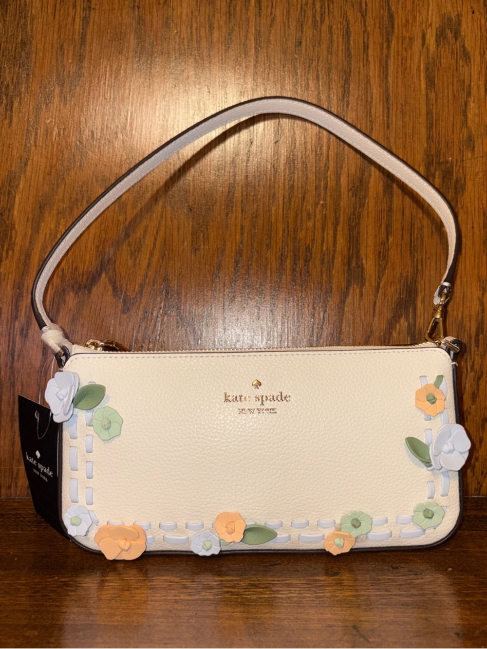 NWT-Kate Spade Cream-Gemini-Convertible Leather Wristlet-Floral Whipstitch-$219
